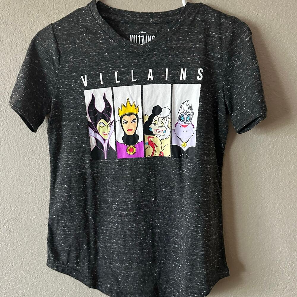 NEW Disney Villains Junior's T Shirt SZ XS